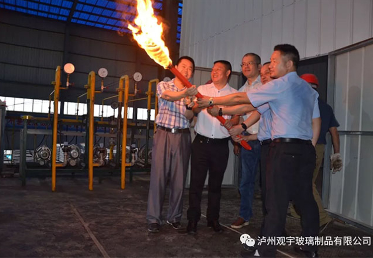 开云手机官方版页面登录入口玻璃三车间点火仪式隆重举行
